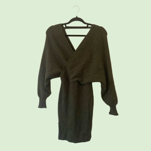 Blue B Knit Faux Wrap Sweater Dress NWT - Picture 1 of 4